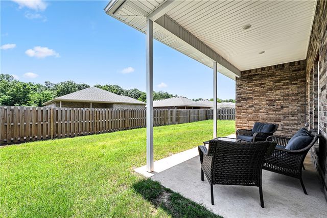 1521 Ari Avenue, Centerton, AR 72719