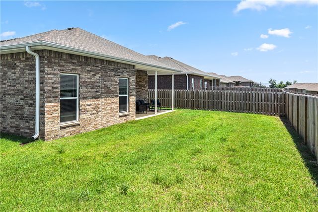 1521 Ari Avenue, Centerton, AR 72719
