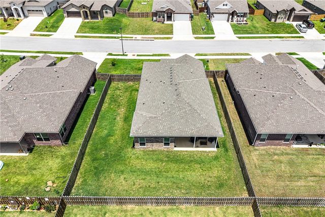 1521 Ari Avenue, Centerton, AR 72719