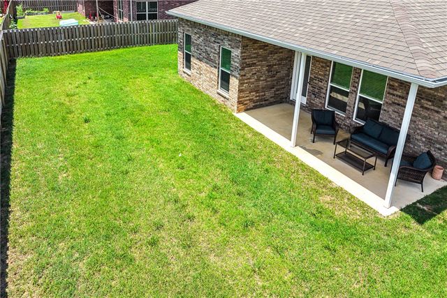1521 Ari Avenue, Centerton, AR 72719