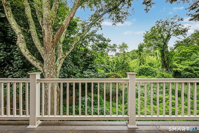 333 Palmer Hill Road 1B, Greenwich, CT 06878