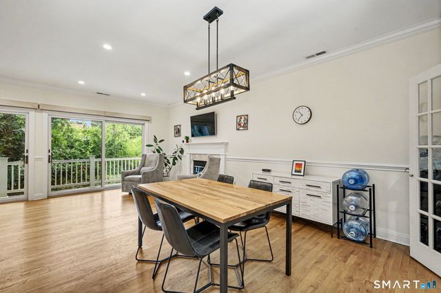 333 Palmer Hill Road 1B, Greenwich, CT 06878