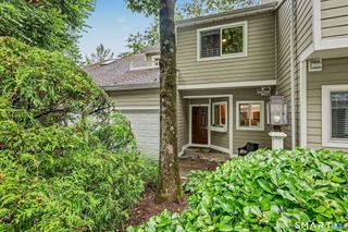 333 Palmer Hill Road 1B, Greenwich, CT 06878