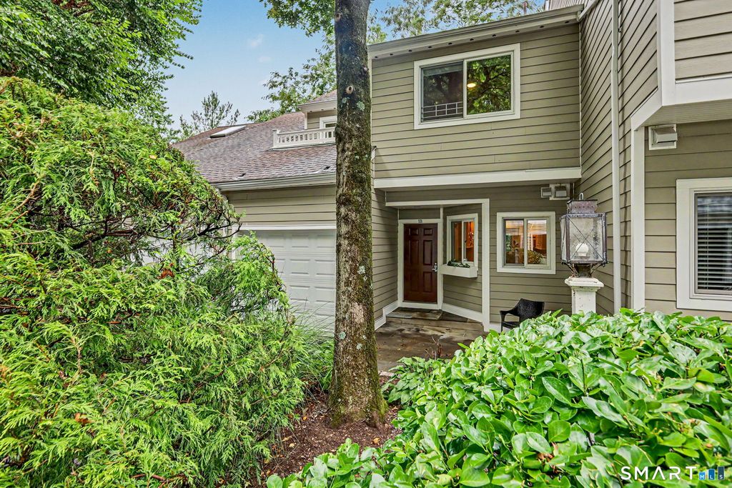 333 Palmer Hill Road 1B, Greenwich, CT 06878