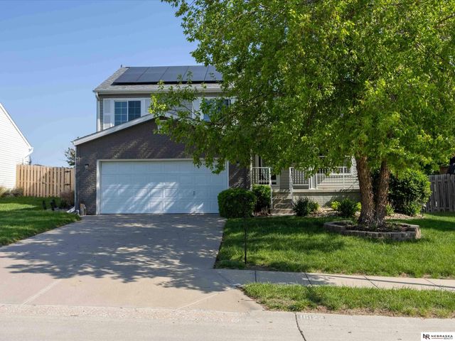 16122 Birch Avenue, Omaha, NE 68136