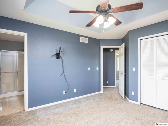 16122 Birch Avenue, Omaha, NE 68136