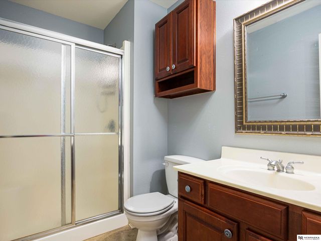 16122 Birch Avenue, Omaha, NE 68136