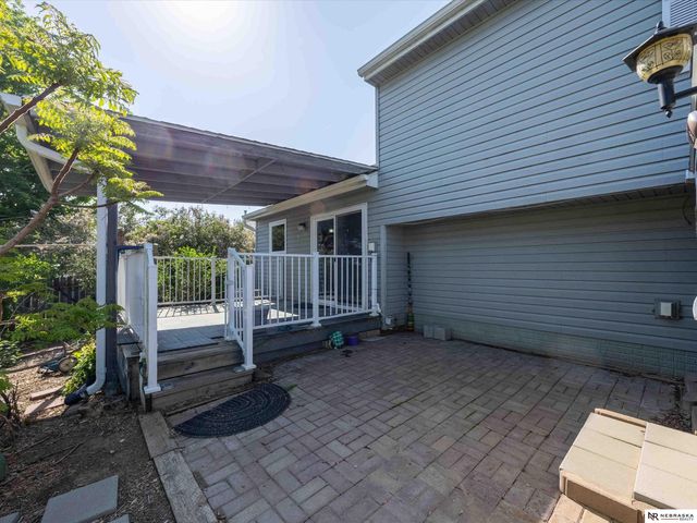 16122 Birch Avenue, Omaha, NE 68136