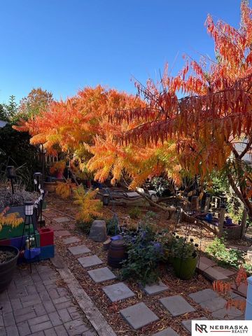 16122 Birch Avenue, Omaha, NE 68136