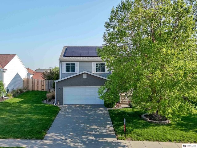 16122 Birch Avenue, Omaha, NE 68136