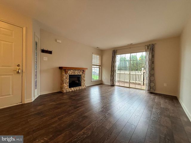 320 WYNDALE DR, Chalfont, PA 18914