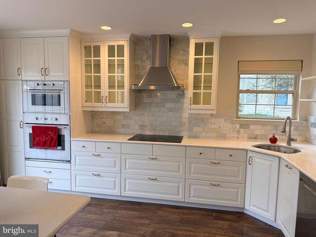 320 WYNDALE DR, Chalfont, PA 18914