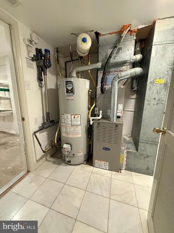 320 WYNDALE DR, Chalfont, PA 18914