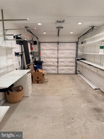 320 WYNDALE DR, Chalfont, PA 18914