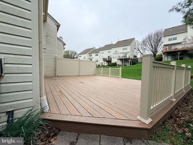 320 WYNDALE DR, Chalfont, PA 18914