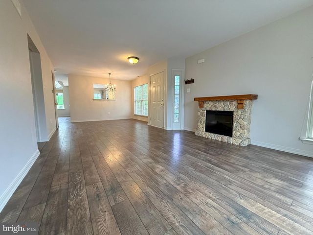 320 WYNDALE DR, Chalfont, PA 18914