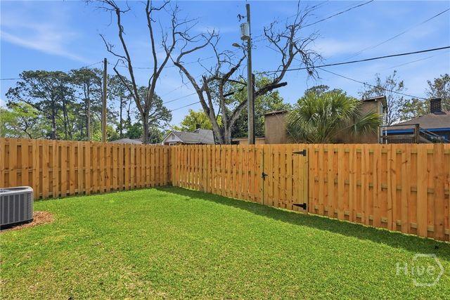 1205 E 34th Street, Savannah, GA 31404