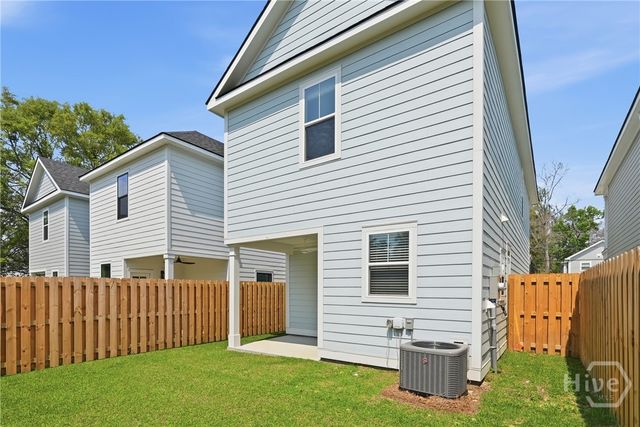 1205 E 34th Street, Savannah, GA 31404