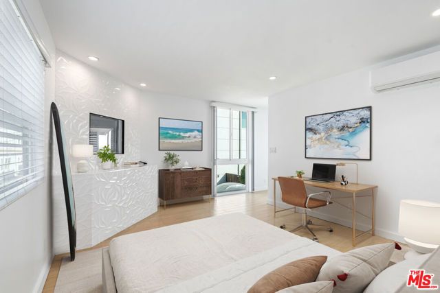 2419 Ocean Front Walk, Venice (los Angeles), CA 90291