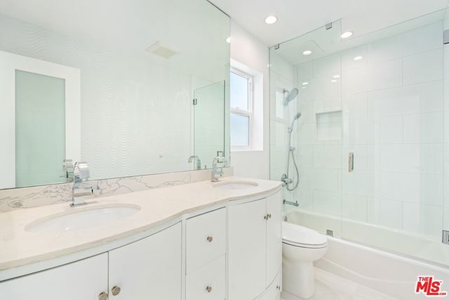 2419 Ocean Front Walk, Venice (los Angeles), CA 90291