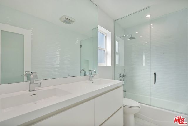 2419 Ocean Front Walk, Venice (los Angeles), CA 90291