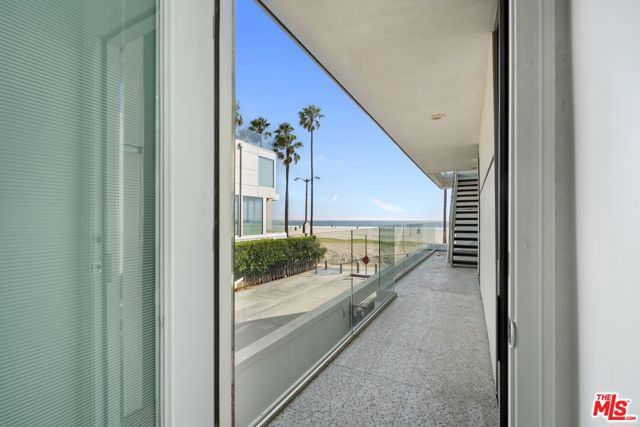 2419 Ocean Front Walk, Venice (los Angeles), CA 90291