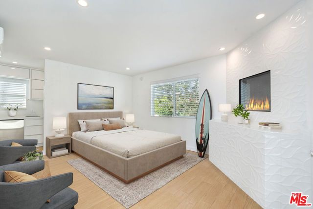 2419 Ocean Front Walk, Venice (los Angeles), CA 90291