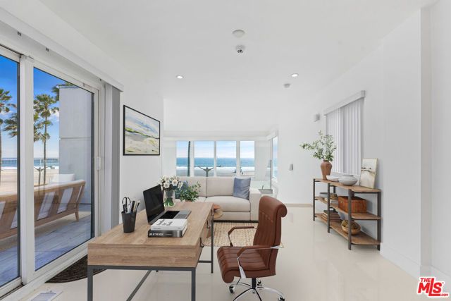2419 Ocean Front Walk, Venice (los Angeles), CA 90291