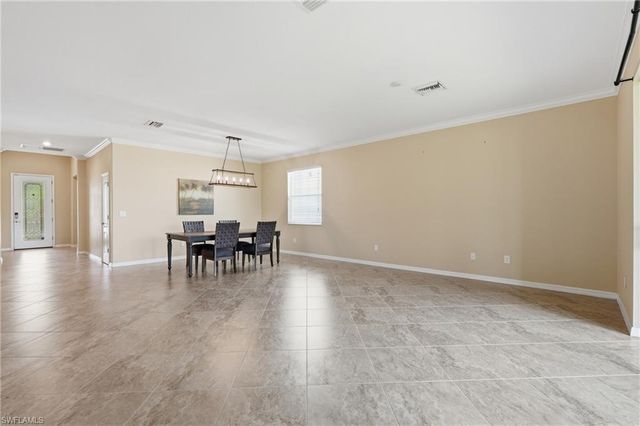2007 Parson ST, Naples, FL 34120
