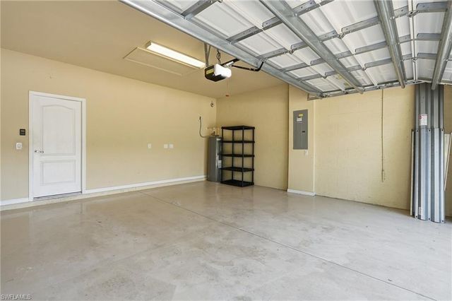 2007 Parson ST, Naples, FL 34120