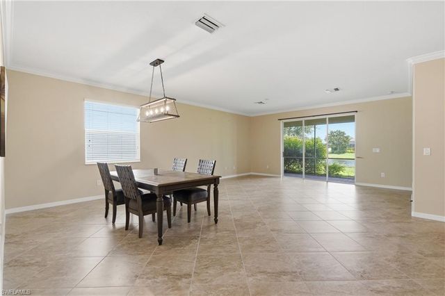 2007 Parson ST, Naples, FL 34120