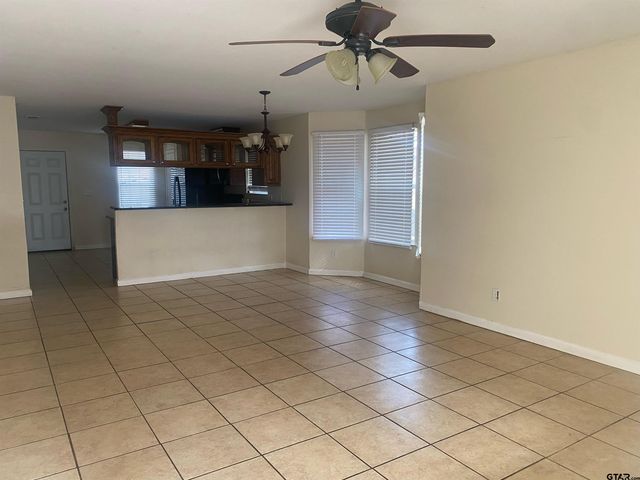 717 W Morris St, Tyler, TX 75702