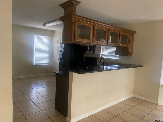 717 W Morris St, Tyler, TX 75702