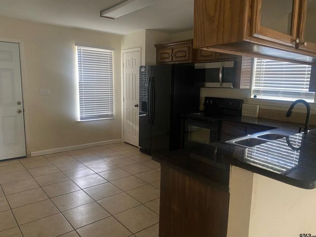 717 W Morris St, Tyler, TX 75702