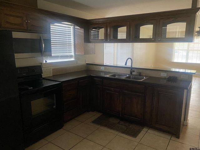 717 W Morris St, Tyler, TX 75702