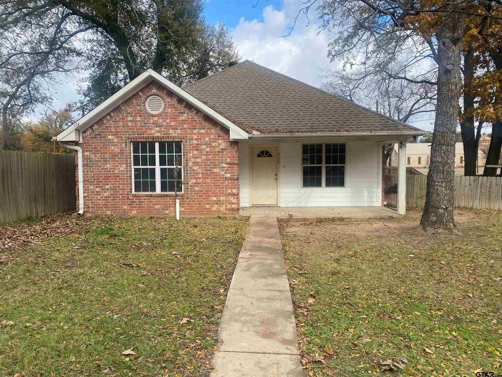 717 W Morris St, Tyler, TX 75702