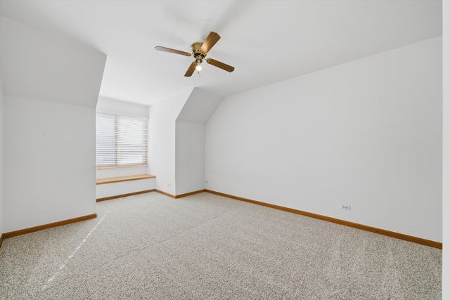 2487 Worthington Drive, Aurora, IL 60506