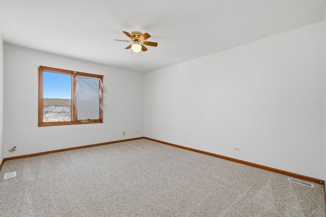 2487 Worthington Drive, Aurora, IL 60506