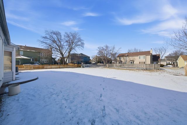 2487 Worthington Drive, Aurora, IL 60506