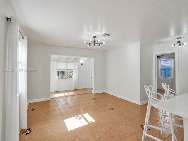 920 NE 34th Ct 920, Oakland Park, FL 33334