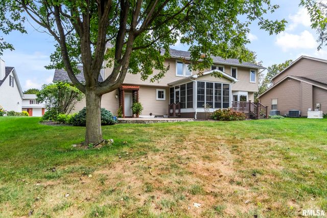 209 PRESTWICK Road, Springfield, IL 62702