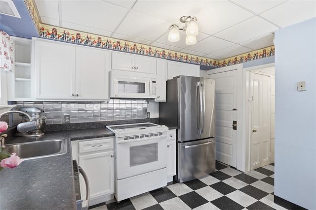 365 Main, Lawrenceville, PA 15201