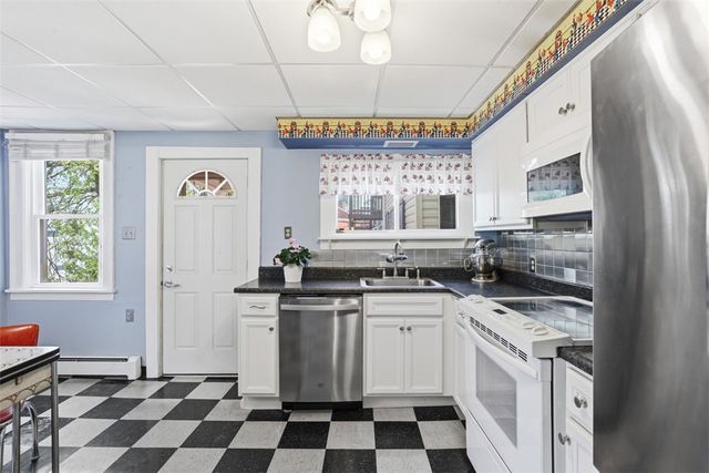 365 Main, Lawrenceville, PA 15201