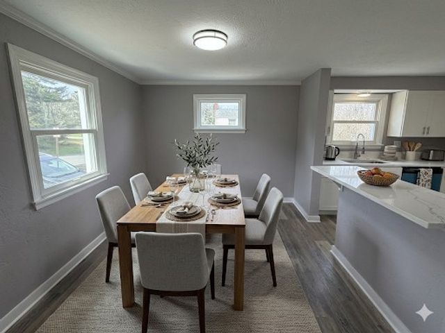 3309 Woodvue Dr, Whitehall, PA 15227