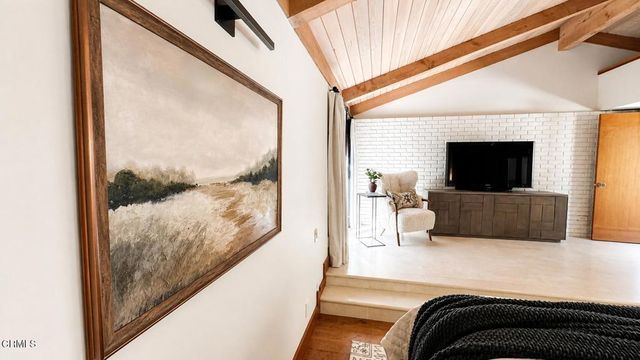1476 Pathfinder Avenue, Westlake Village, CA 91362