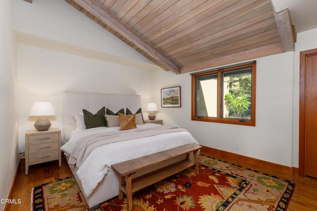 1476 Pathfinder Avenue, Westlake Village, CA 91362