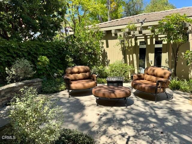 1476 Pathfinder Avenue, Westlake Village, CA 91362