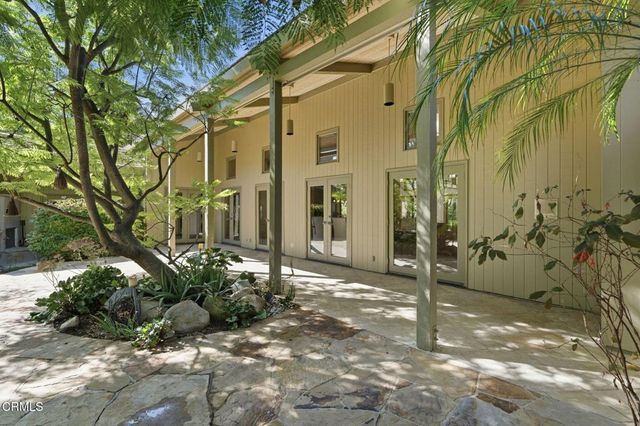 1476 Pathfinder Avenue, Westlake Village, CA 91362