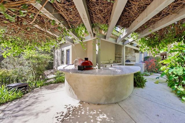 1476 Pathfinder Avenue, Westlake Village, CA 91362