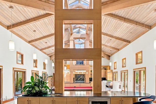 1476 Pathfinder Avenue, Westlake Village, CA 91362